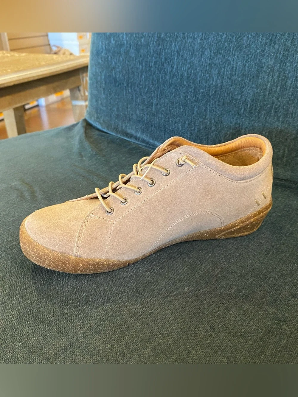Gelato - Tessa 2 Taupe Suede - Multiple Sizes (NEW W/ BOX)